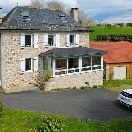 Le Angele, 12pers, Piscine, Calme, 4ch, 9lits Vakantiehuis Sénezergues